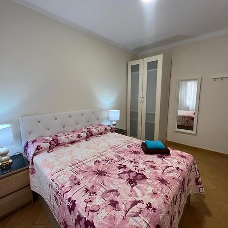 Rooms Nueva Valencia برشلونة المظهر الخارجي الصورة