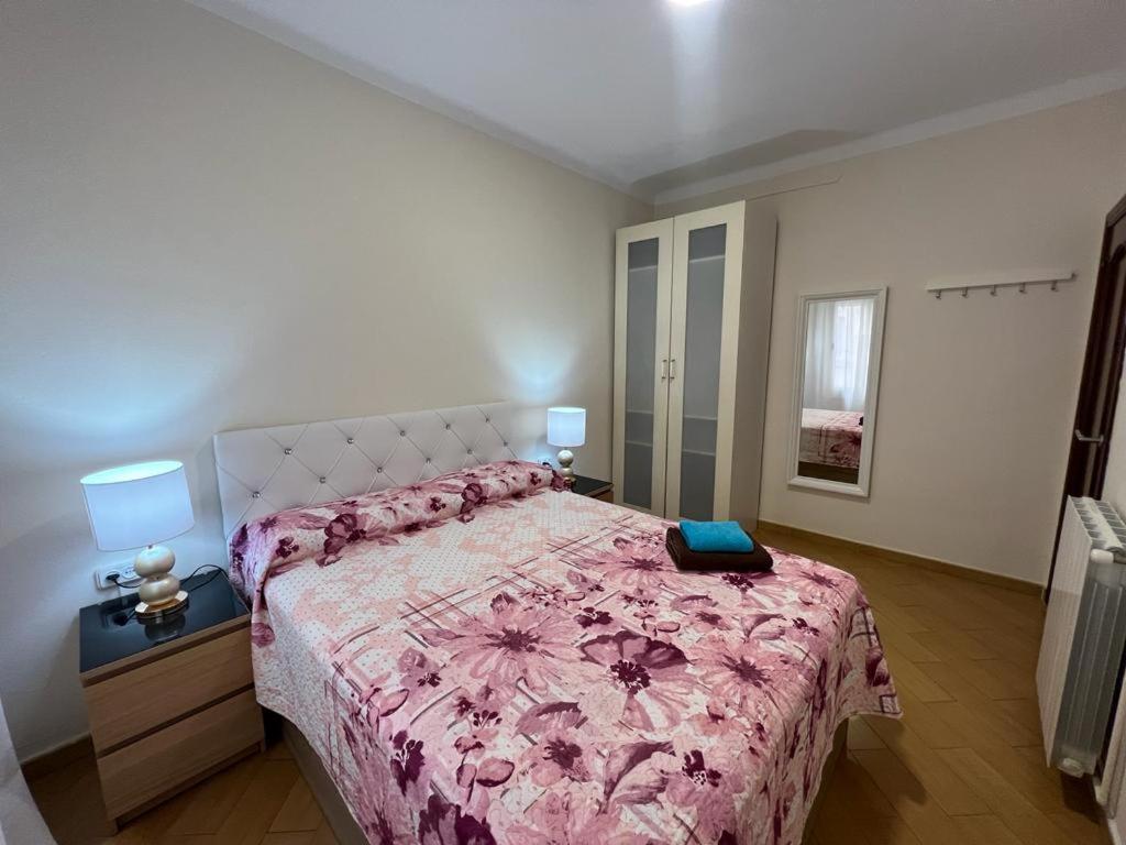 Rooms Nueva Valencia برشلونة المظهر الخارجي الصورة