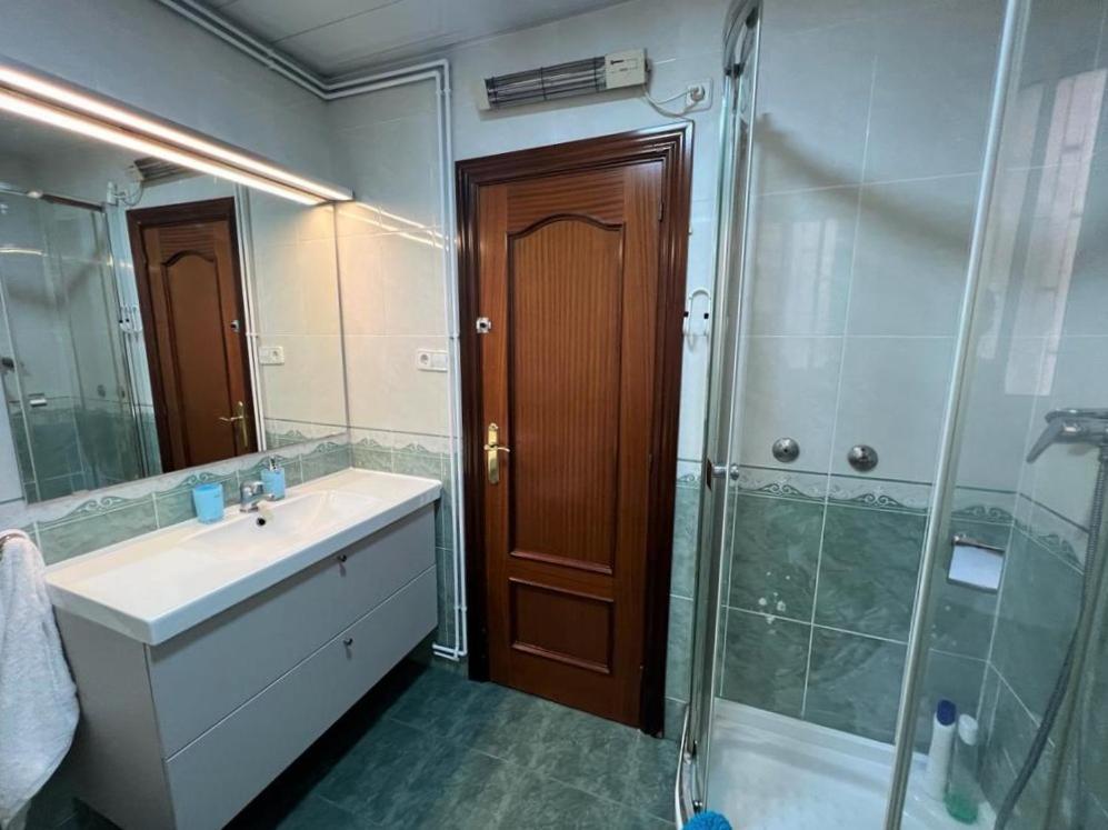 Rooms Nueva Valencia برشلونة المظهر الخارجي الصورة