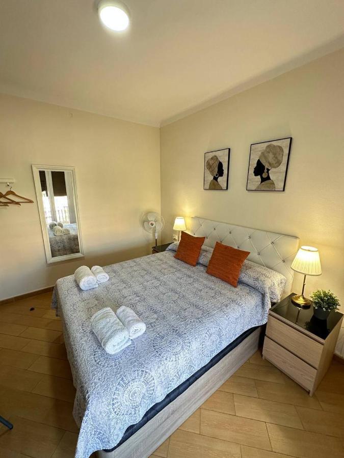 Rooms Nueva Valencia برشلونة المظهر الخارجي الصورة