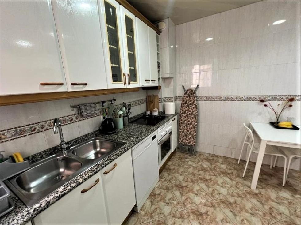 Rooms Nueva Valencia برشلونة المظهر الخارجي الصورة