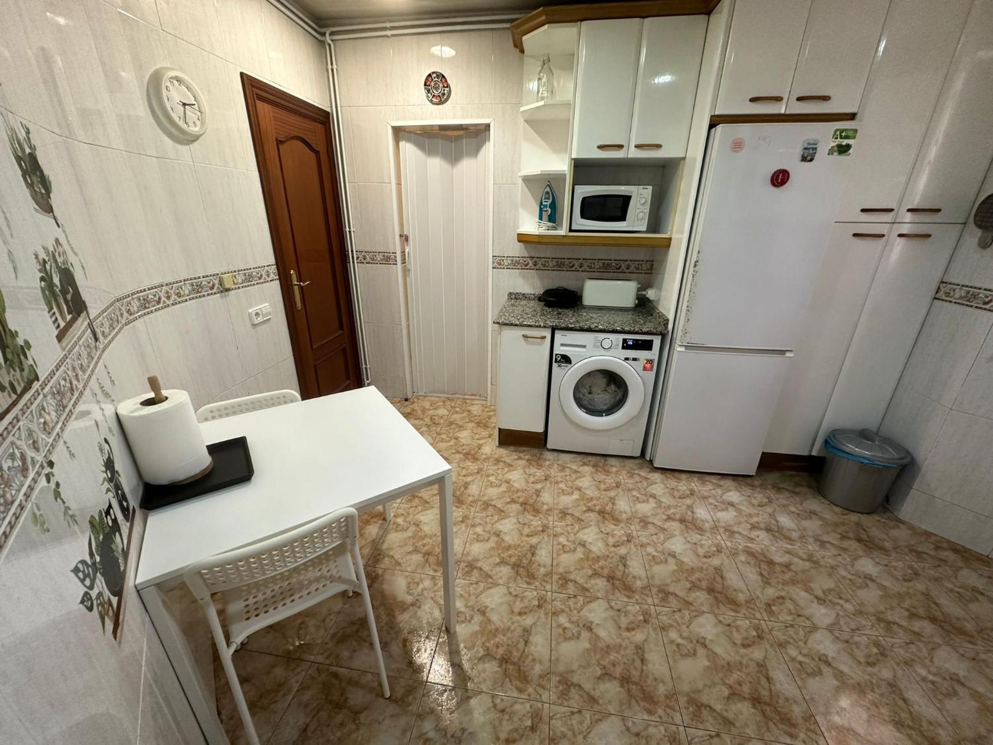 Rooms Nueva Valencia برشلونة المظهر الخارجي الصورة