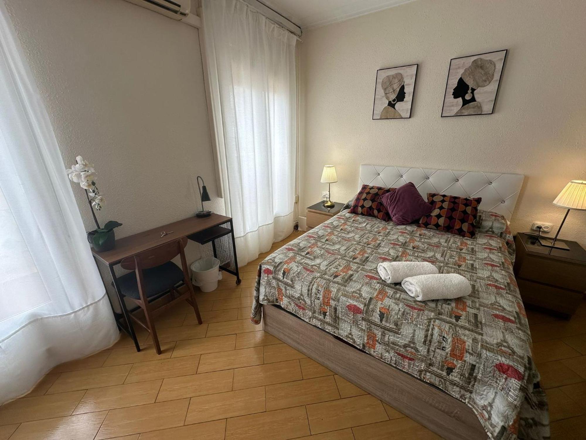 Rooms Nueva Valencia برشلونة المظهر الخارجي الصورة