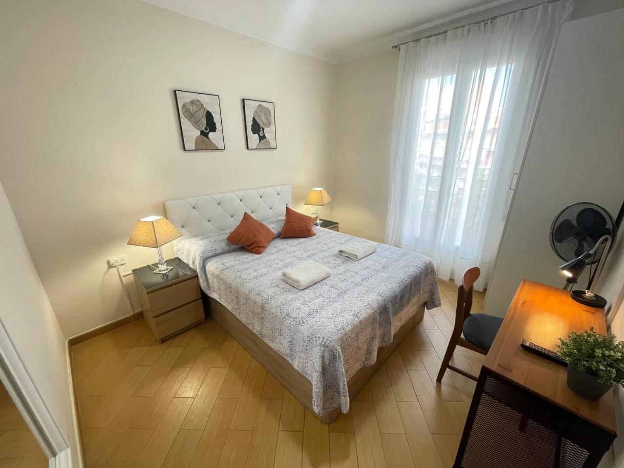 Rooms Nueva Valencia برشلونة المظهر الخارجي الصورة