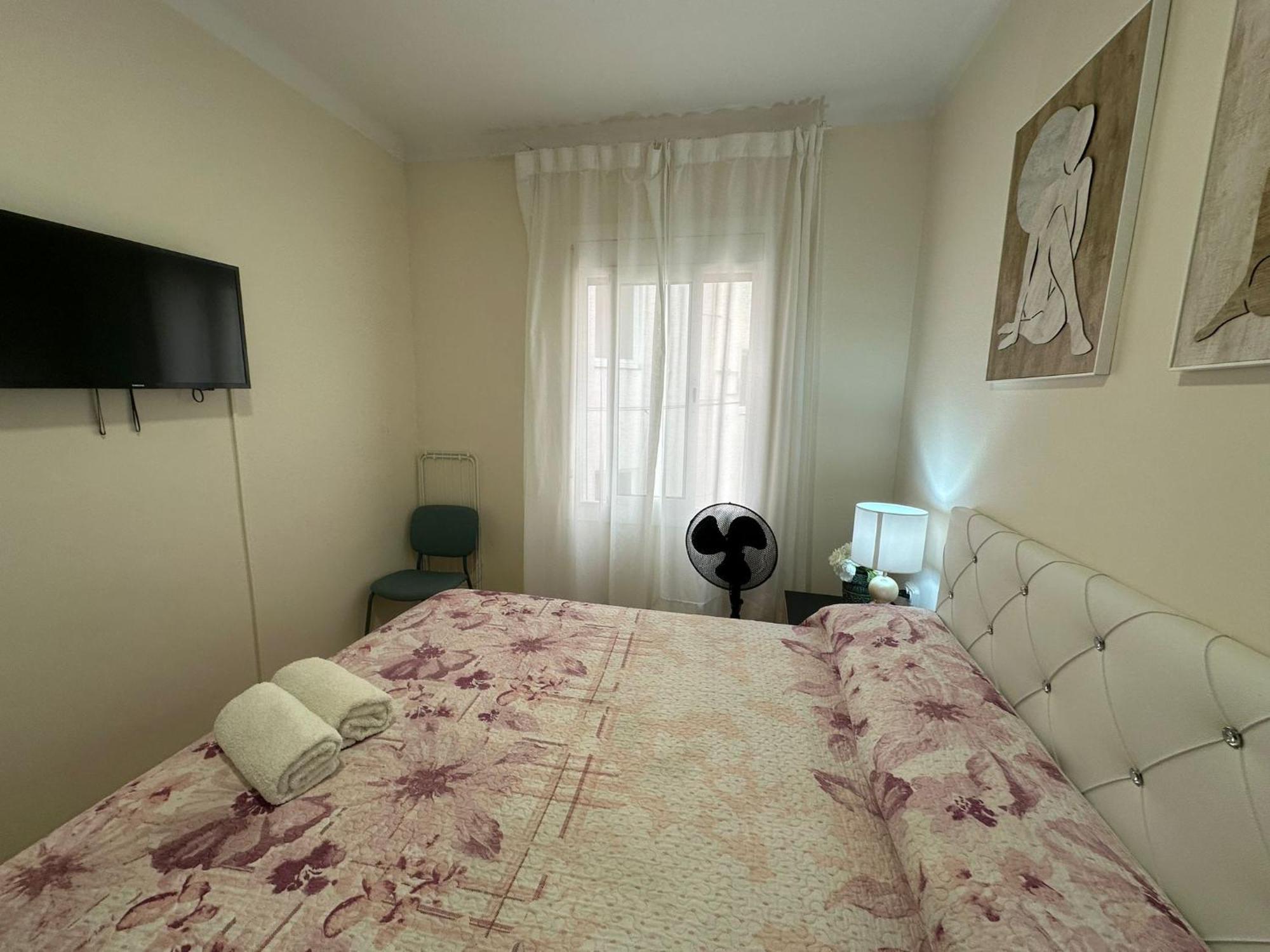 Rooms Nueva Valencia برشلونة المظهر الخارجي الصورة